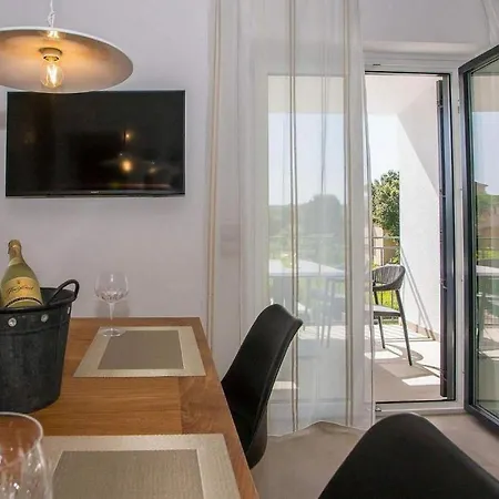 Apartment San Avia Ii Pula