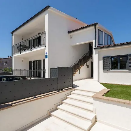 Apartment San Avia Ii Pula